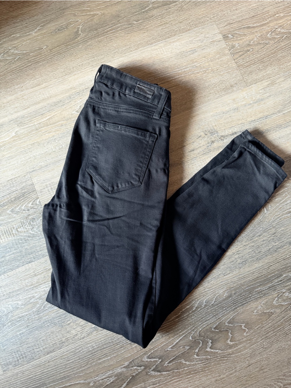 PAIGE Skyline Ankle Peg Black Skinny Jeans Size 26 Stretch Premium Denim